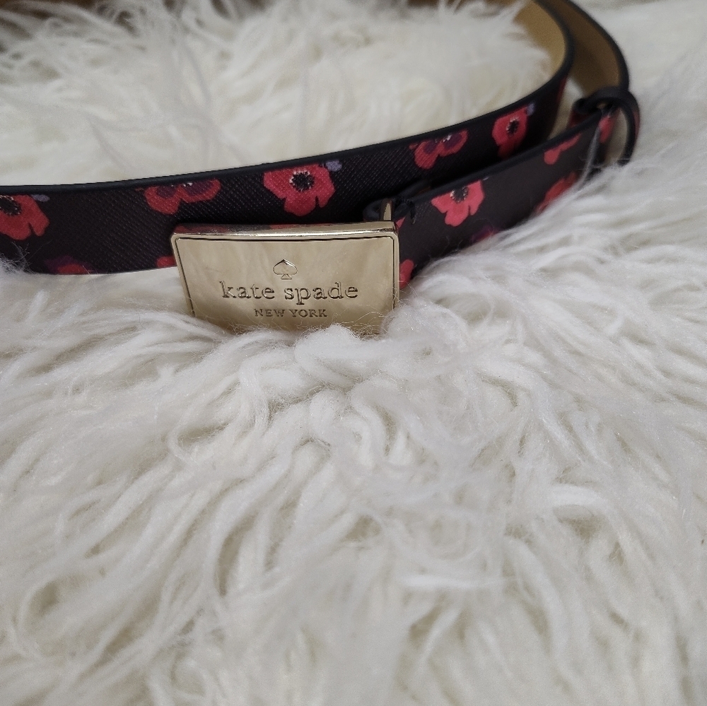 Kate Spade Lori Belt Black Red Floral Leather 37 Inch - Picture 2 of 10